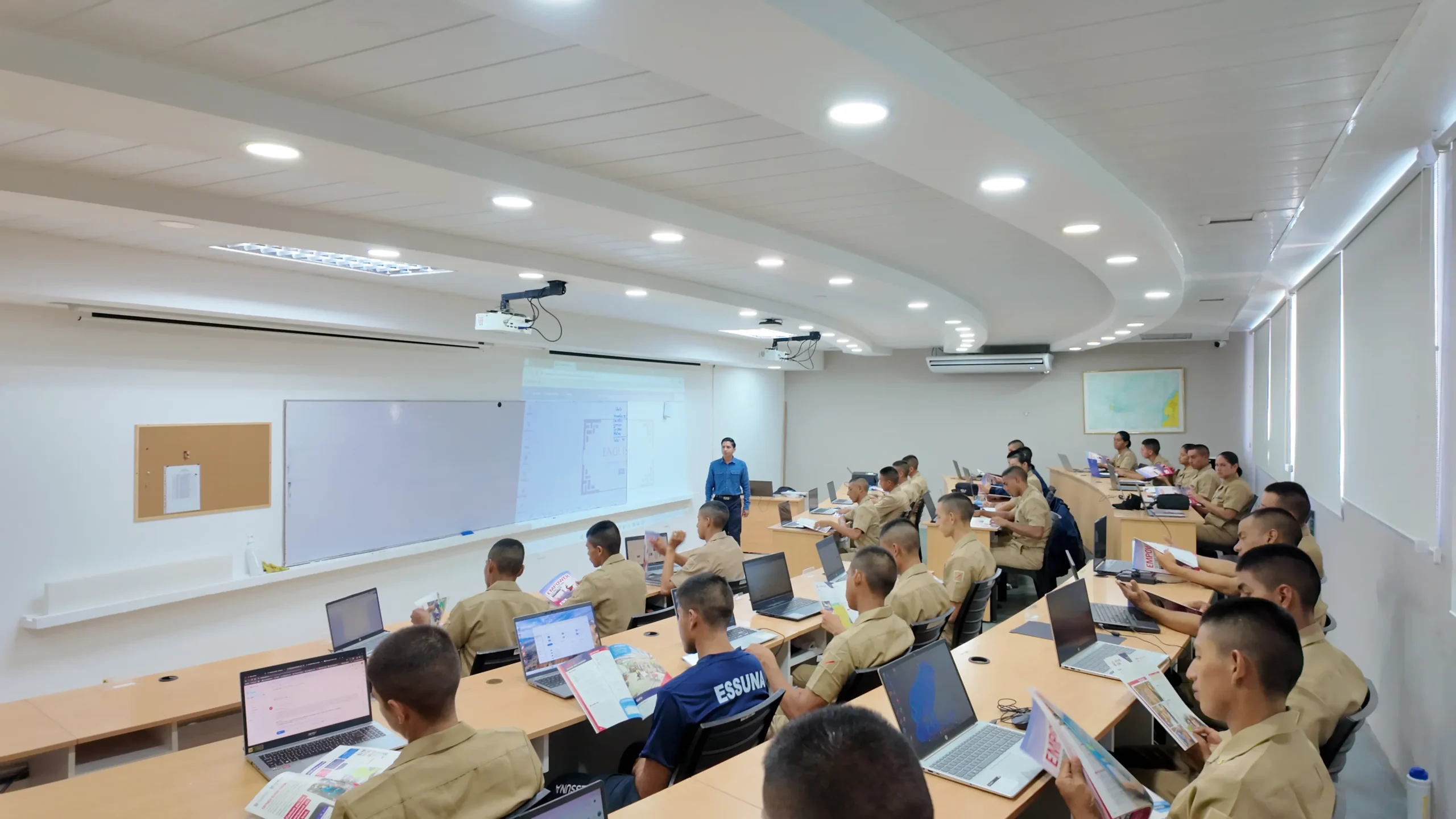 Ciencias Navales 1 scaled